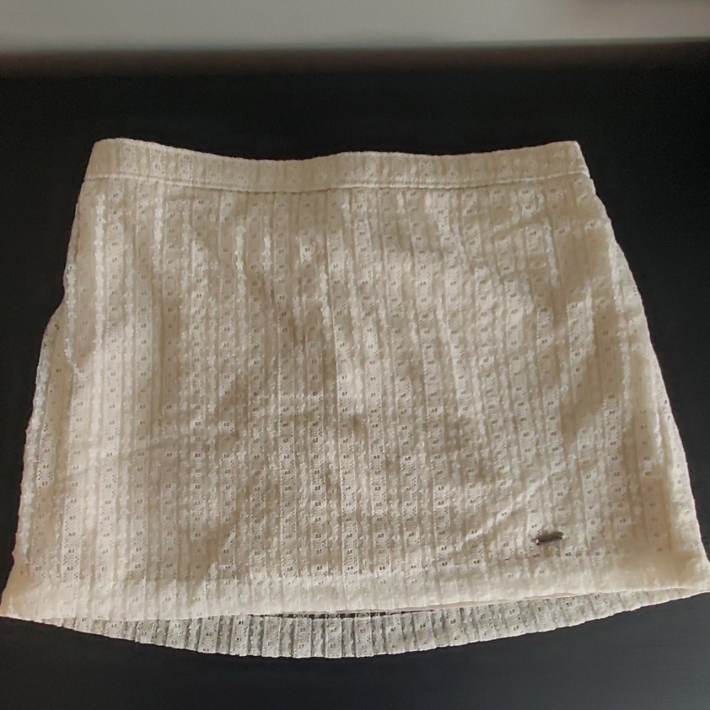 Hollister Skirt